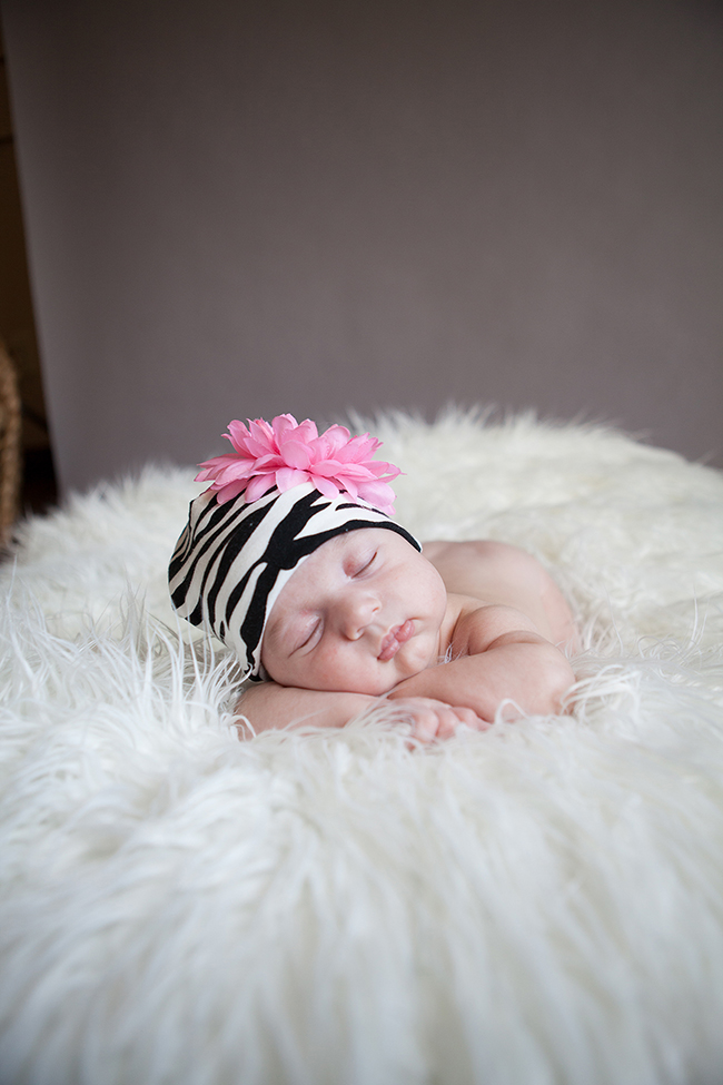 IMAGE 1 SLR Lounge SOOC How You Shot it   Newborn by Andreane Fraser