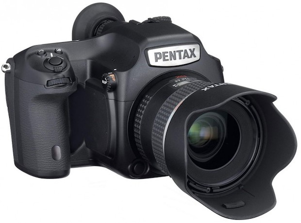 Pentax 645z Rumored To Be Announced Monday, Including CMOS and 4K