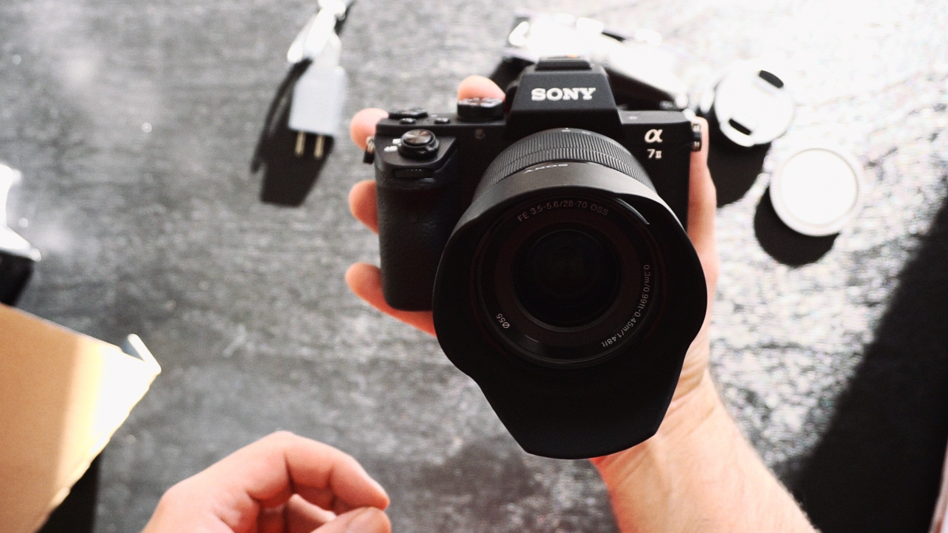 Sony A7II Mirrorless Camera: Unboxing & A Quick Look at the SteadyShot