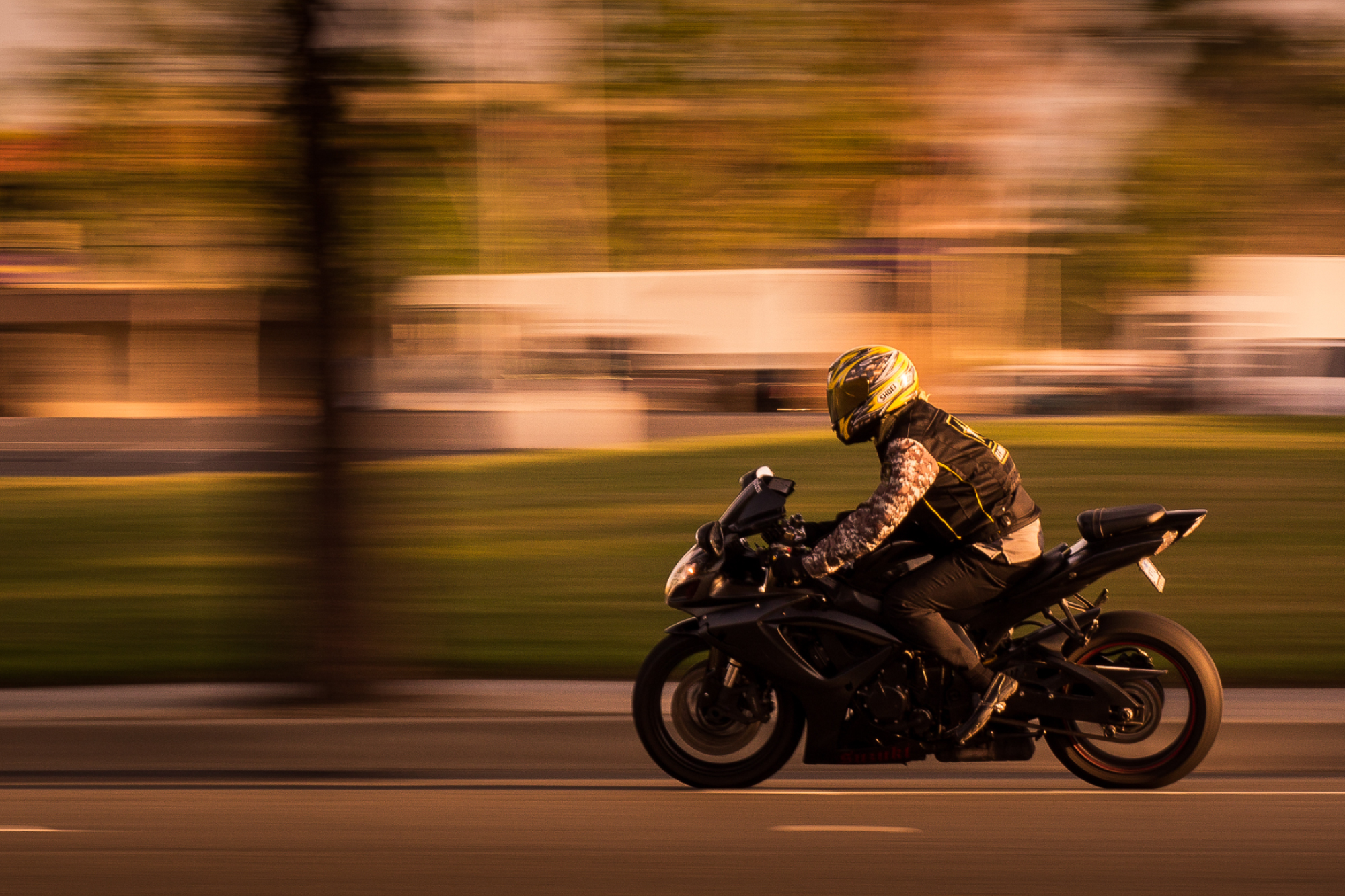 Photography 101: How to Hold a Camera and Panning Tutorial