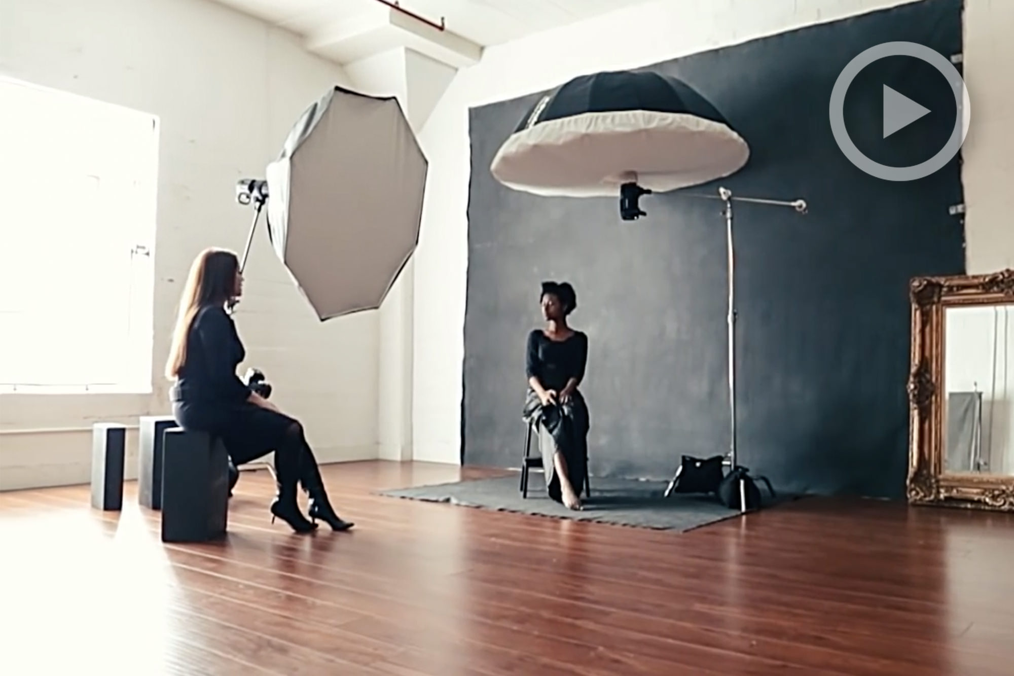 See How Sue Bryce Recreates Her Natural Light Style Using Profoto B1’s