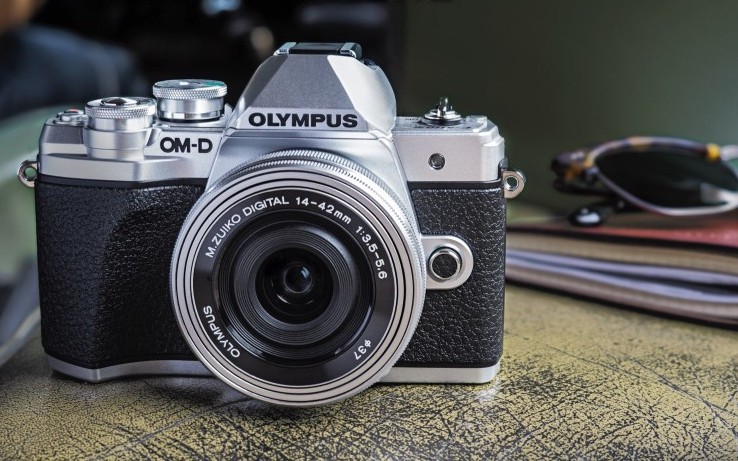 Olympus O-MD E-M10 Mark III | Getting A Flagship Processor, Better Controls, And 4K