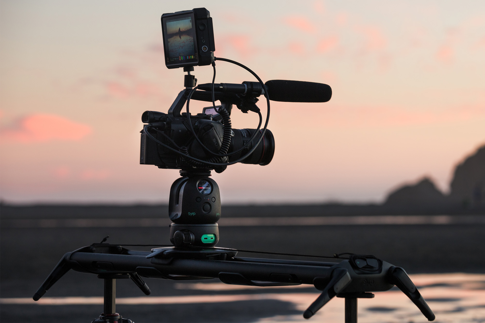 Syrp Announces The Magic Carpet Pro – A Flexible Professional Slider That Can Grow