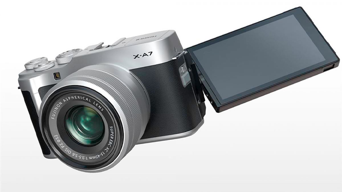 Fujifilm Introduces the new X-A7 Camera with Newly Developed Image Sensor