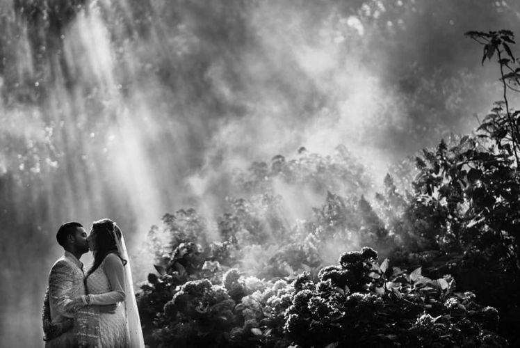 2 environmental portrait photography for weddings