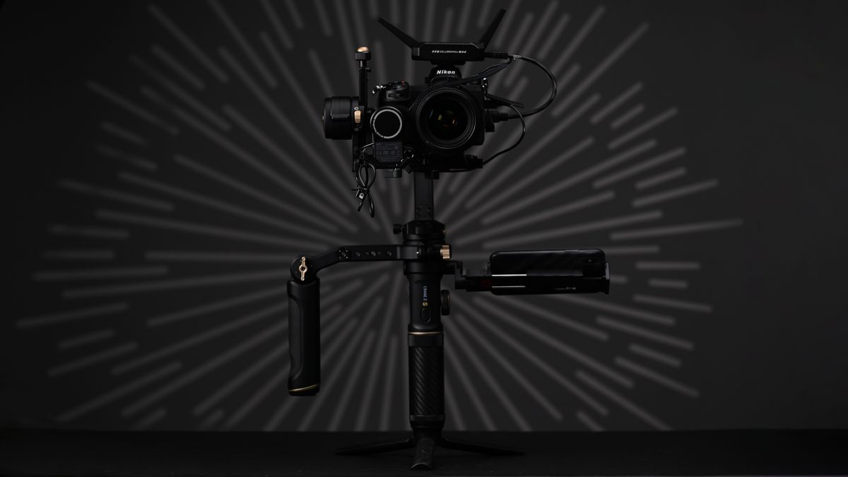 Zhiyun Crane 2S Pro Kit Review – An Affordable Filmmaking Kit To Get You Recording At A Professional Level