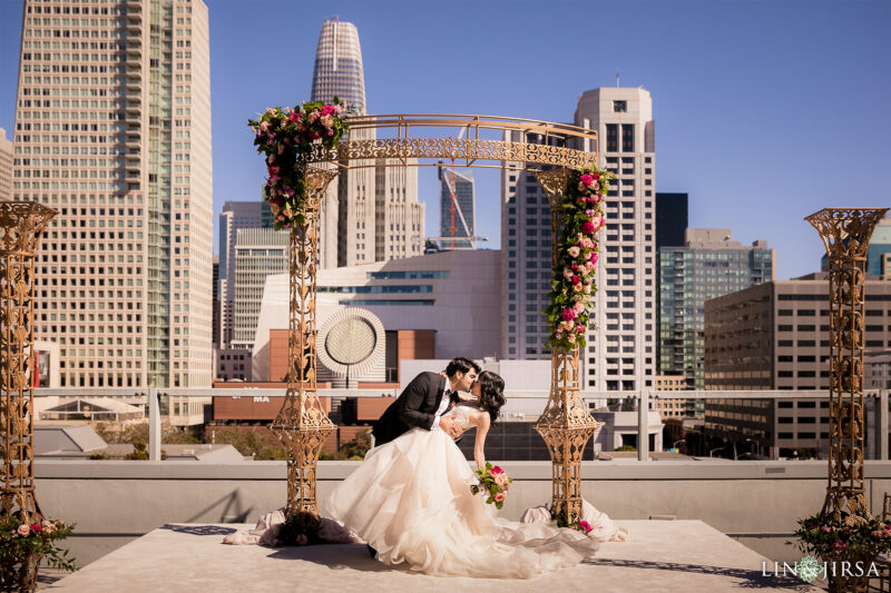 Urban Wedding Photography: 8 Tips for Shooting City and Skyline Venues